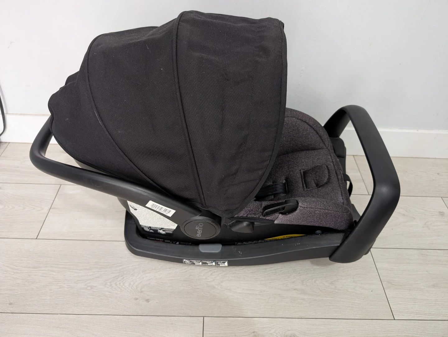 Evenflo Pivot Travel System Stroller and Car Seat - photo 2