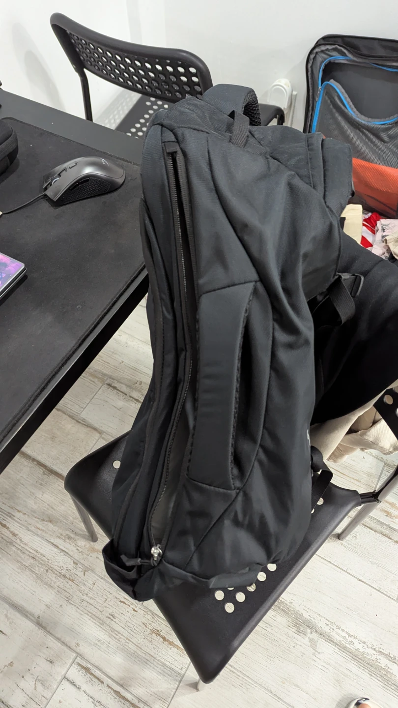 Osprey Farpoint 40 Travel Backpack - photo 4