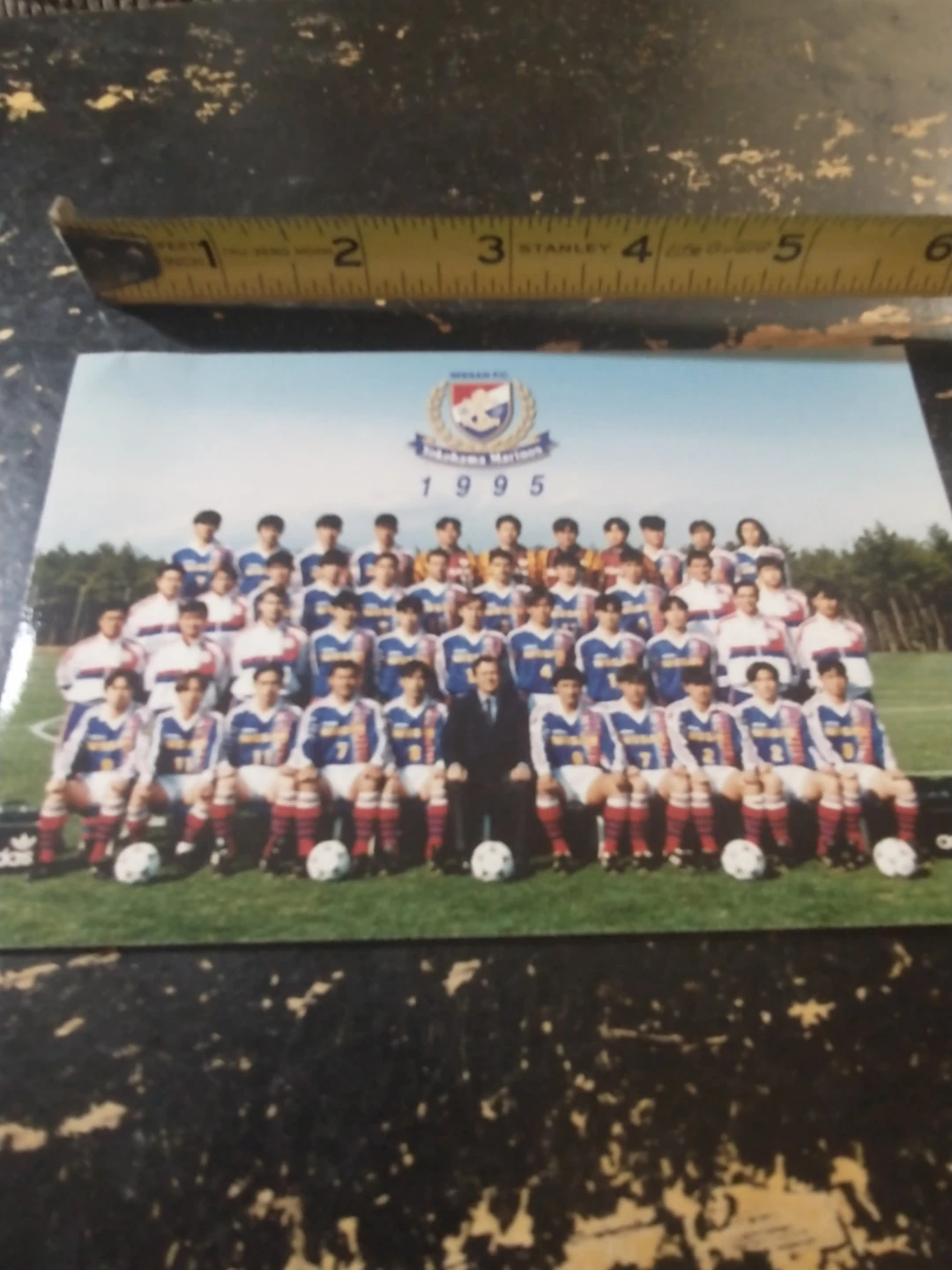 Japanese Pro Soccer Yokohama Marinos 1995 Team Photo Postcard - photo 2