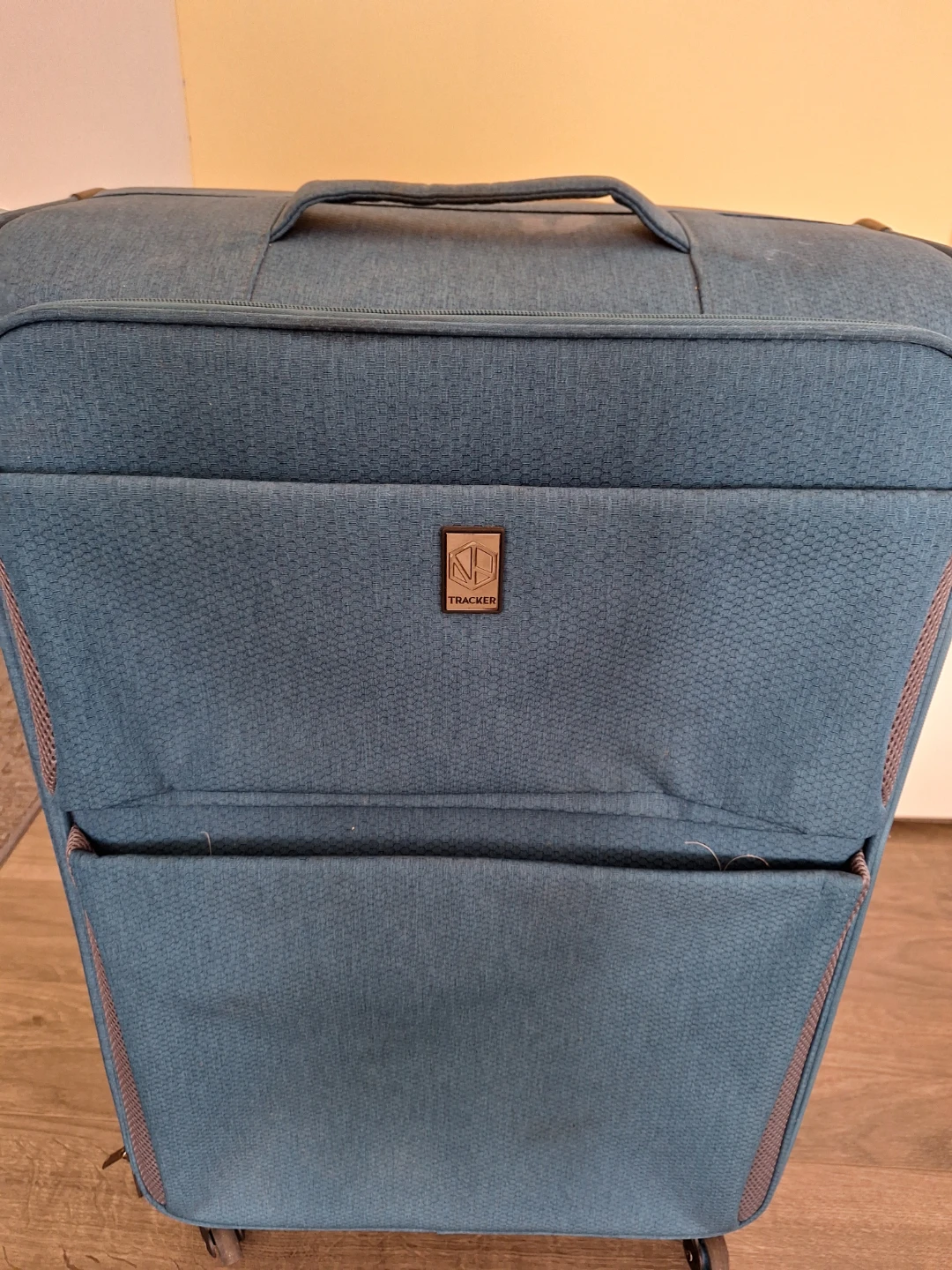 Teal blue Softside Spinner Suitcase