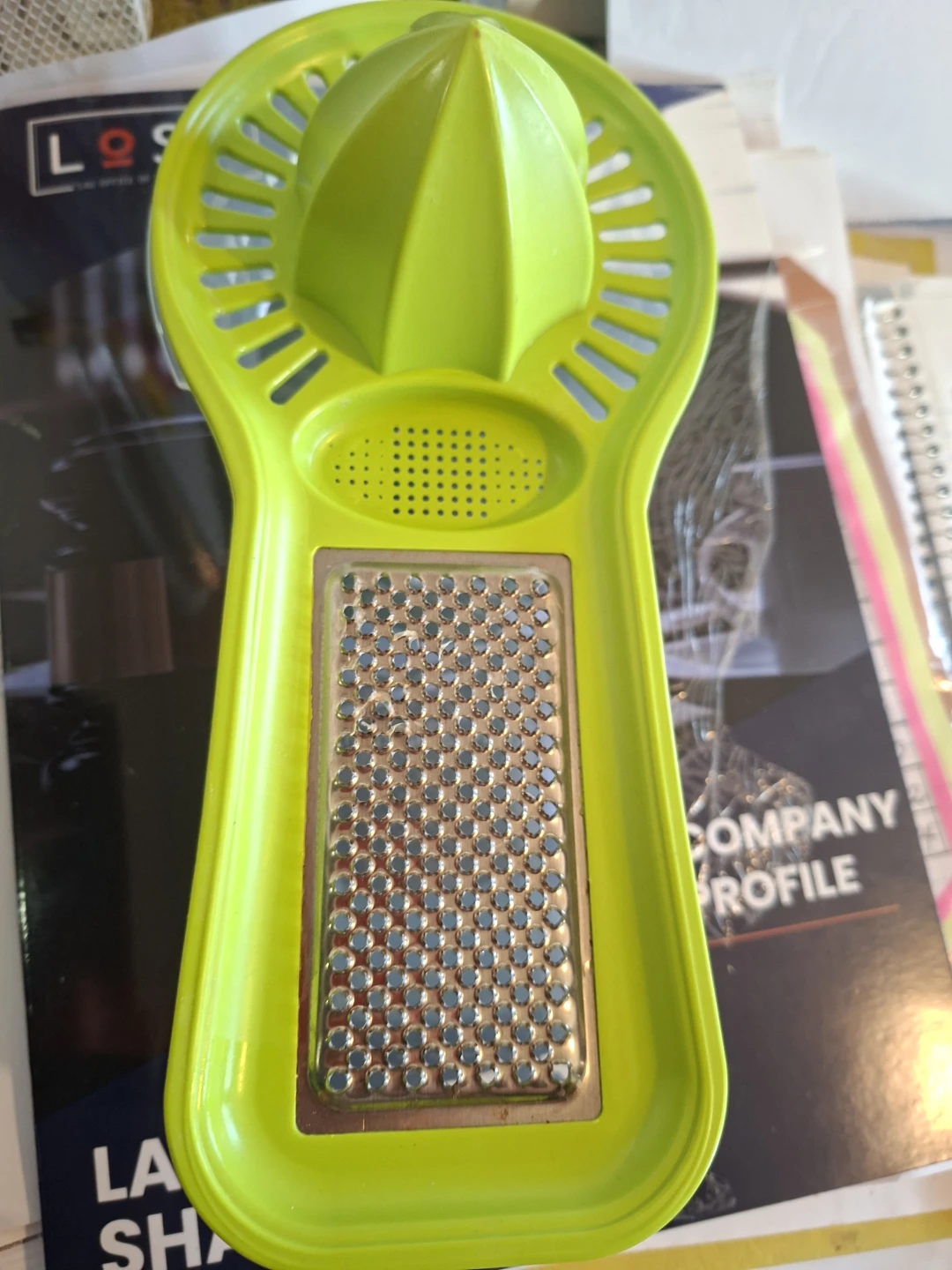 Green Citrus Juicer and Zester - photo 2