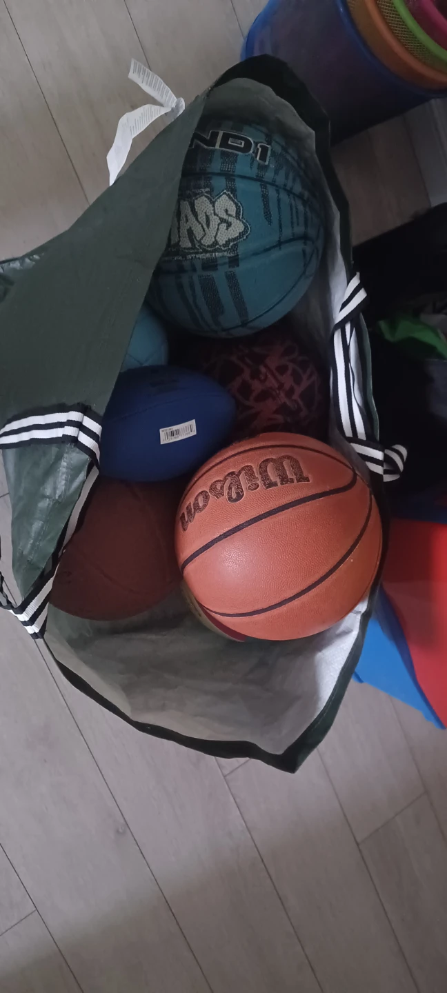 Assorted Sports Balls - Wilson, AND1, Volleyball - photo 2