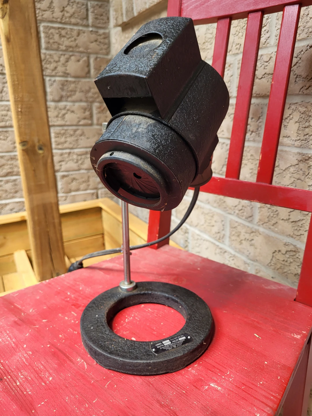 American Optical Company Illuminator Lamp Model 370 - photo 2