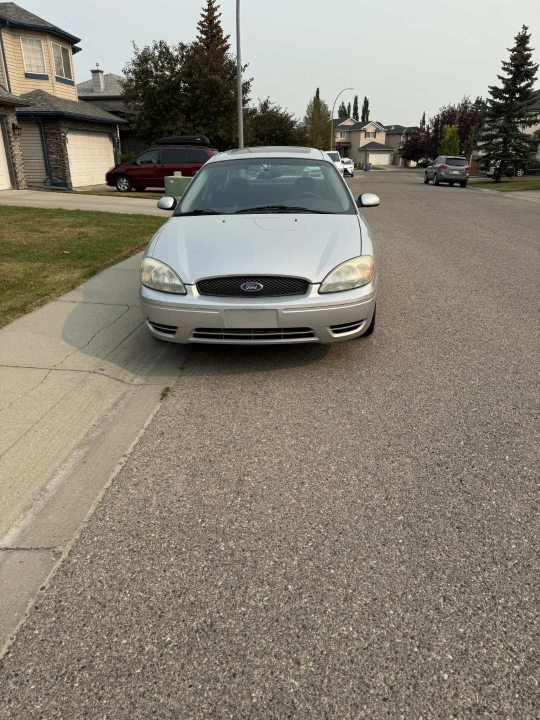 2005 Ford Taurus Sedan - photo 3