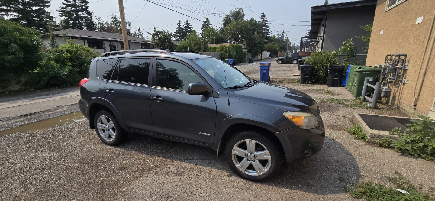 2008 Toyota RAV4 Sport