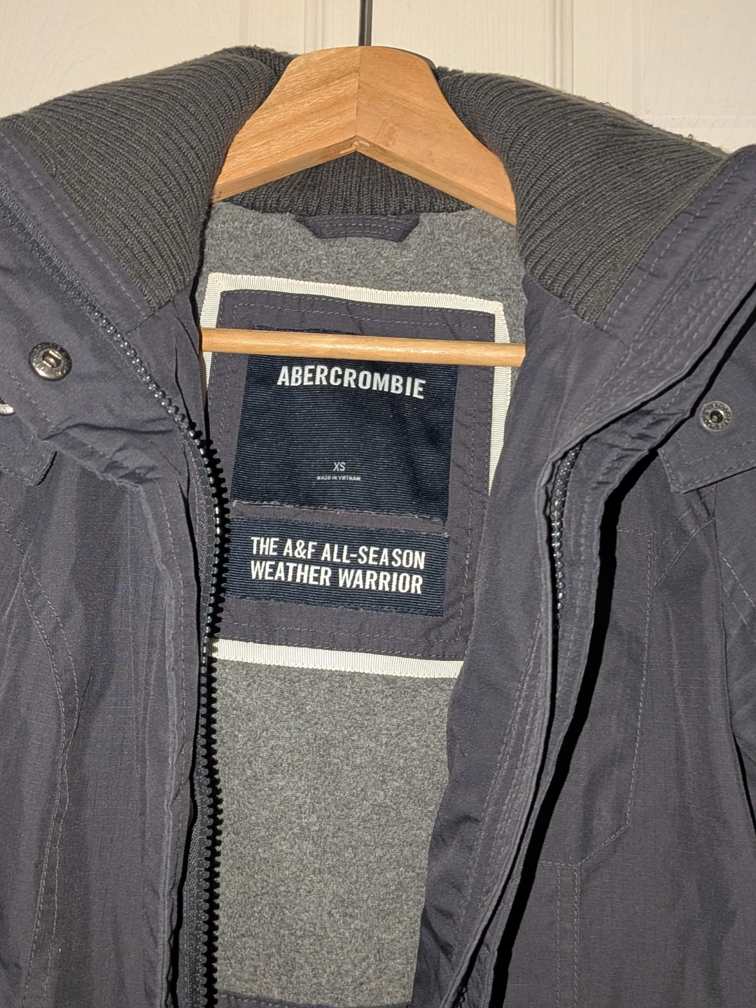 Abercrombie All-Season Weather Warrior Jacket XS - photo 2