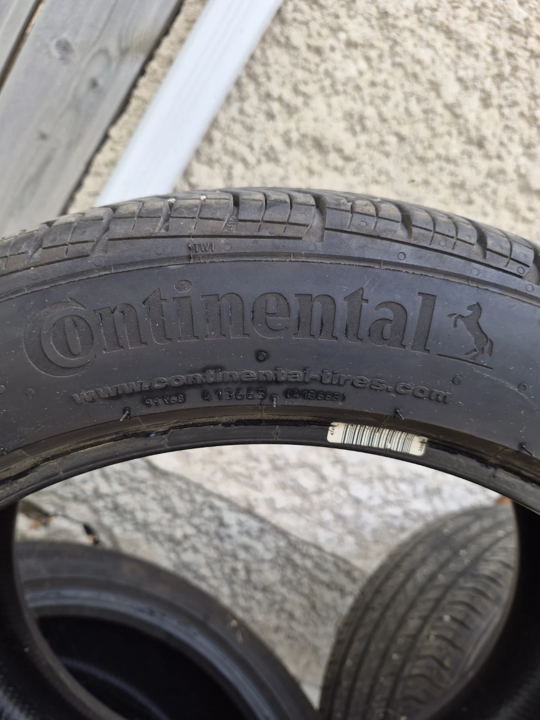 Continental Tires - Set of 3 - 245/45R18 - photo 2