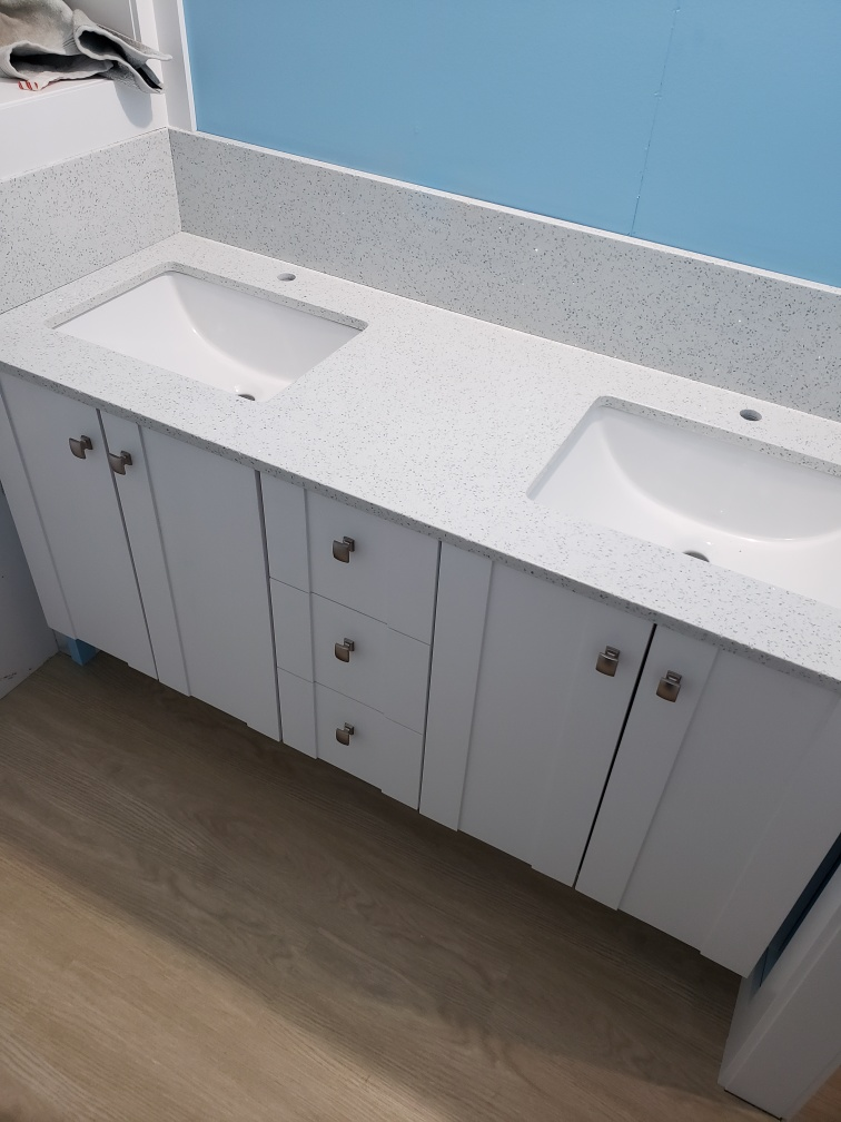 Double sink vanity - photo 2
