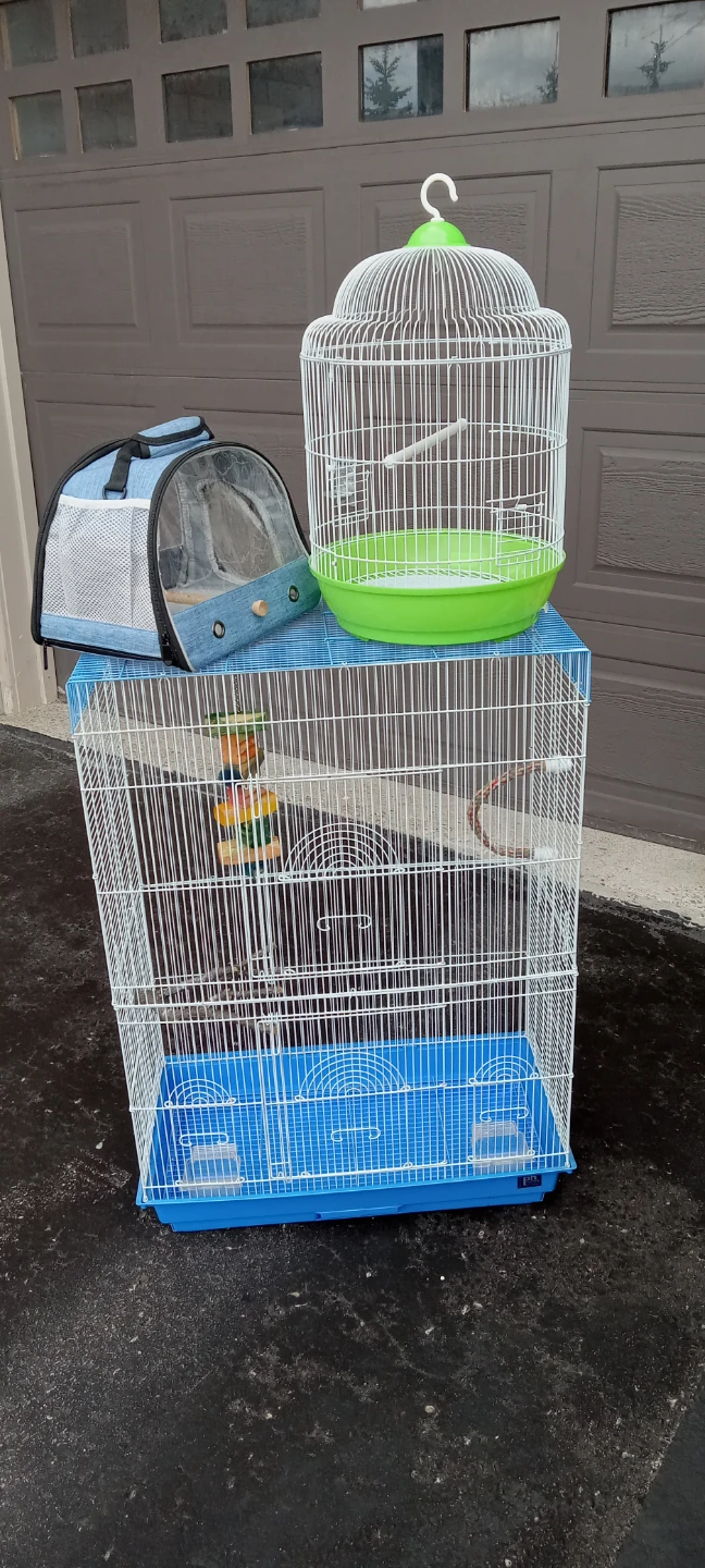 Bird Cages and Travel Carrier - photo 3