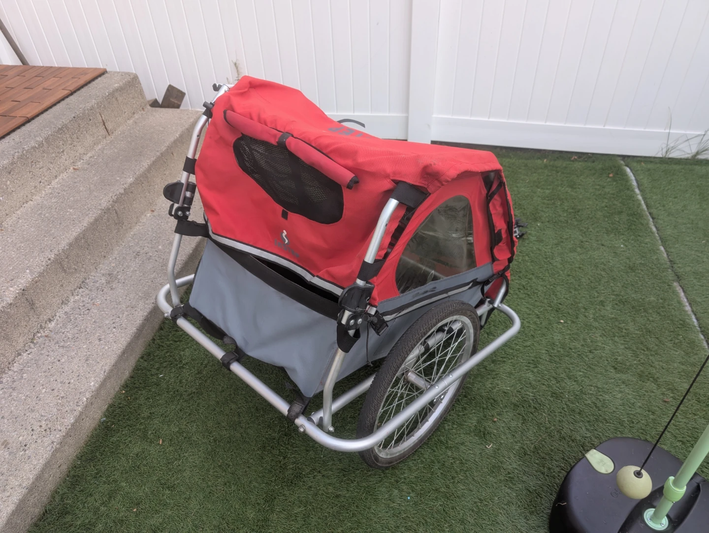 Bicycle trailer for two kids - photo 3