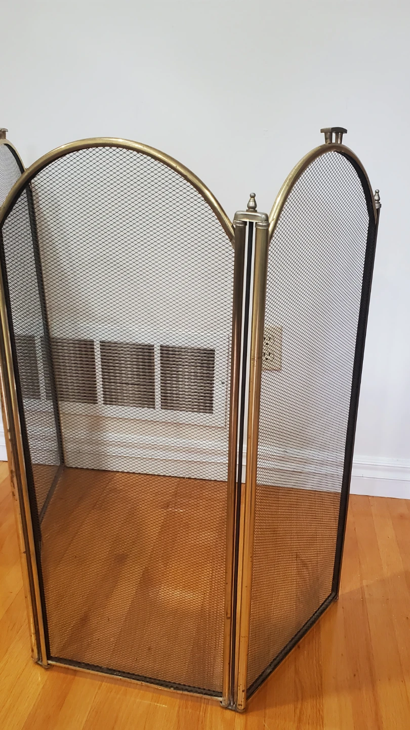 Brass and Black Metal Fireplace Screen - photo 4
