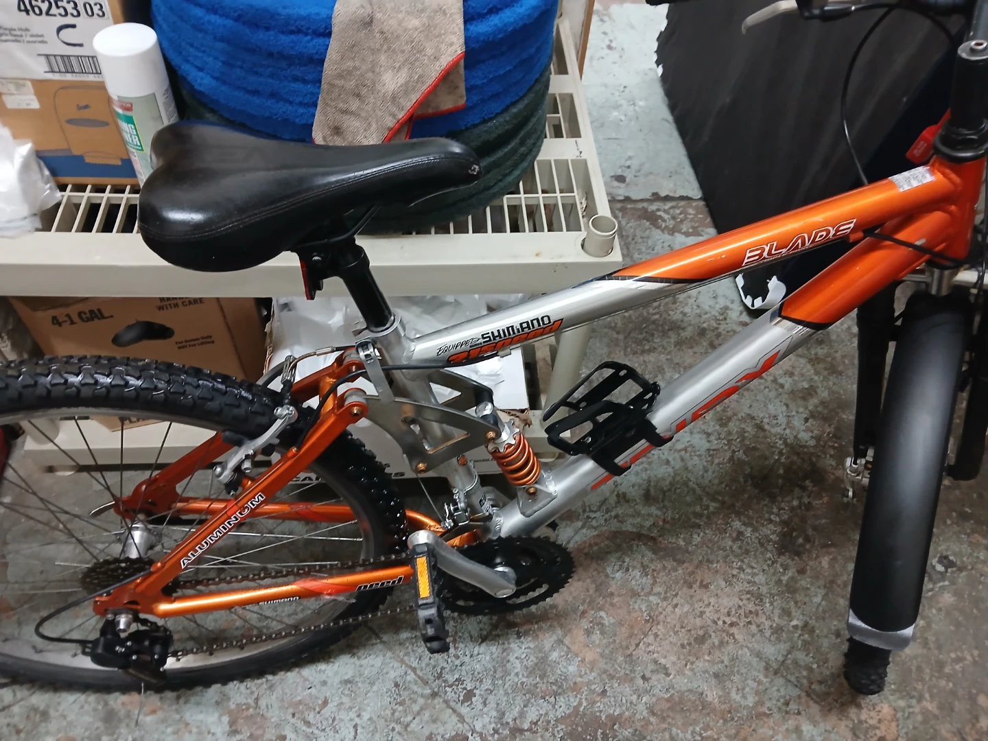 Blade Mountain Bike