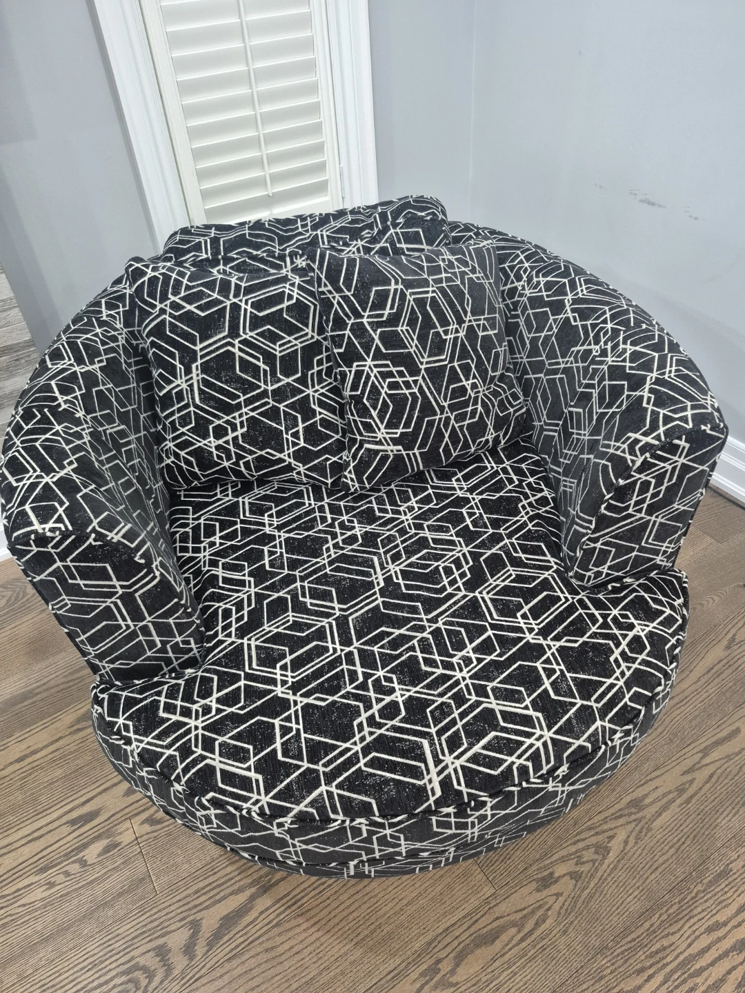 Accent Chair - photo 2