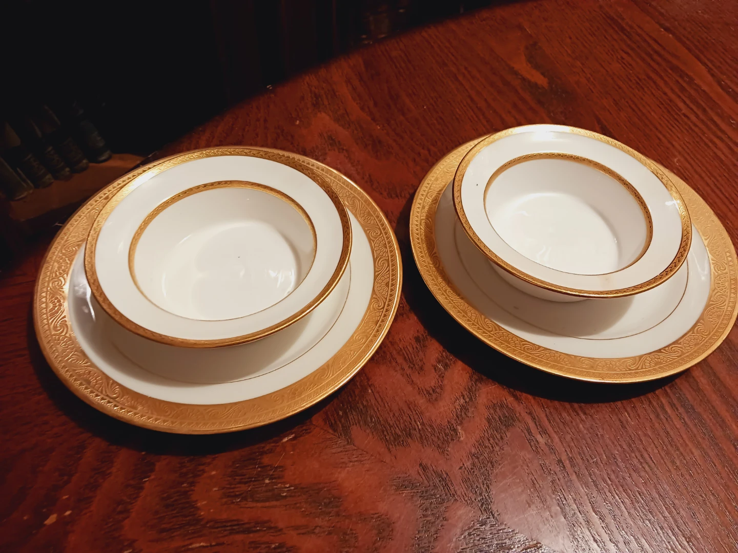 Pair of 22K Gold Trim Mini "Creme Brulee" Bowls w/ Saucers - photo 3