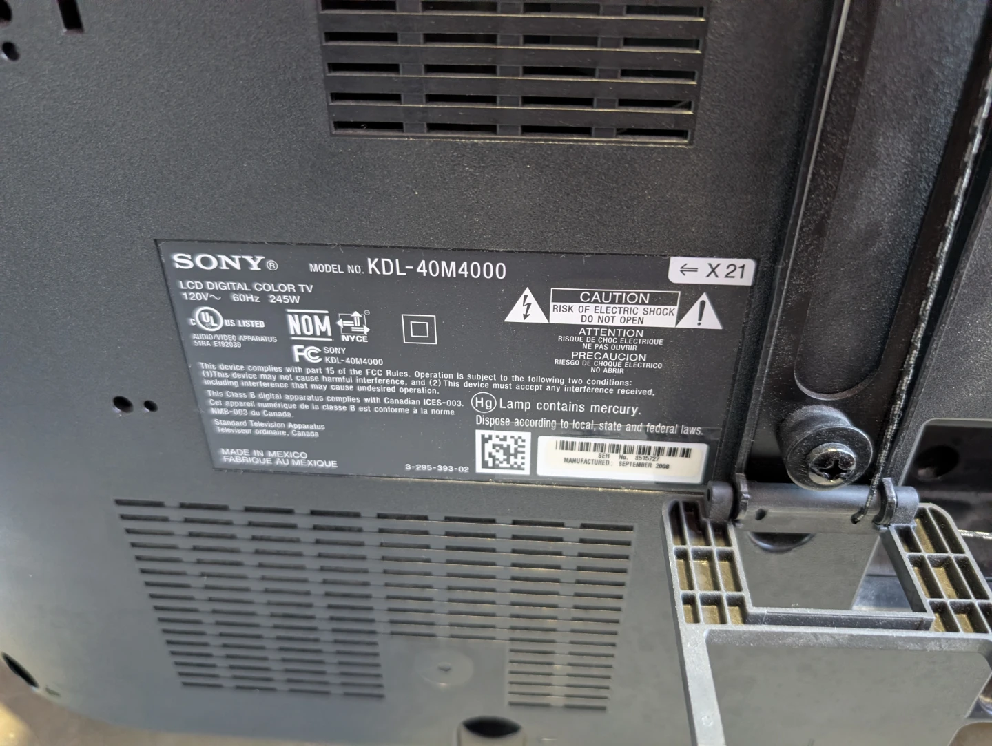 Sony Bravia KDL-40M4000 40-inch TV (no remote or stand) - photo 3