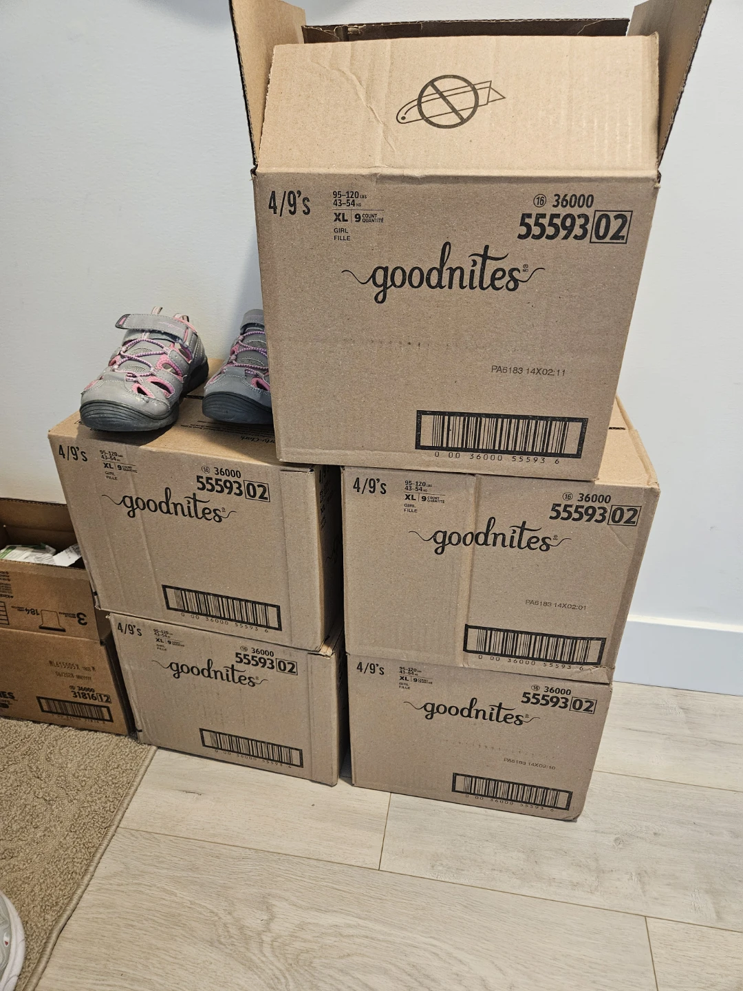 Goodnights diapers girl XL