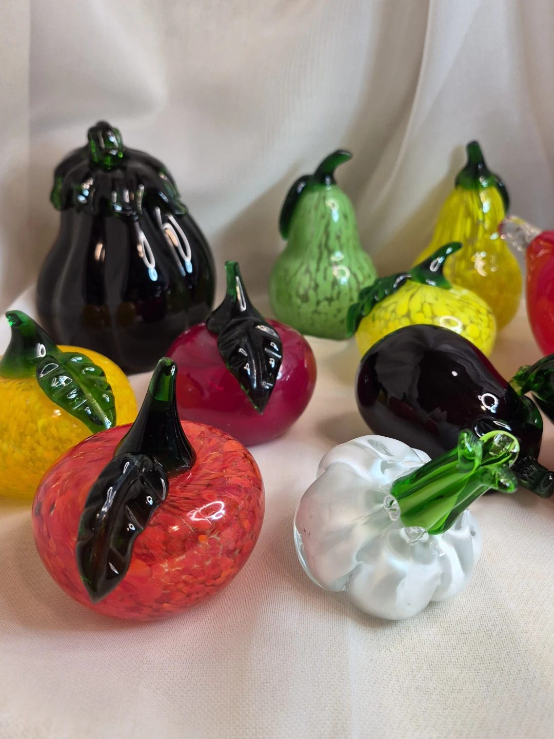 Mix Misc Lot of 11 Glass Fruits & Vegetables Decor - photo 2
