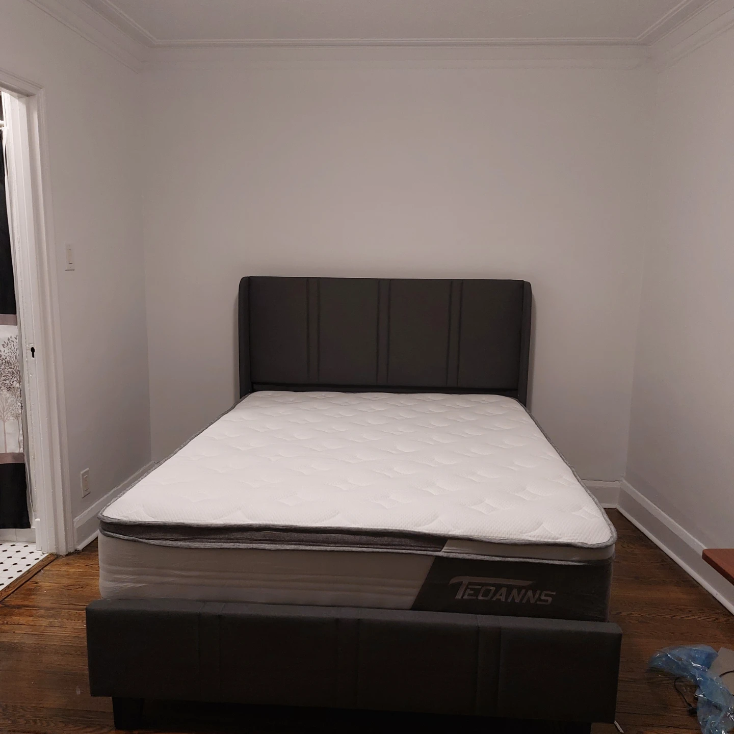 Queen Bed & Mattress- Like New