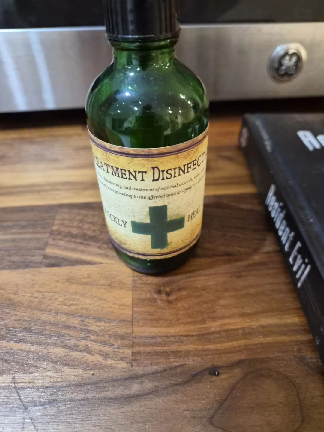 Disinfectant spray from Resident Evil series - photo 2