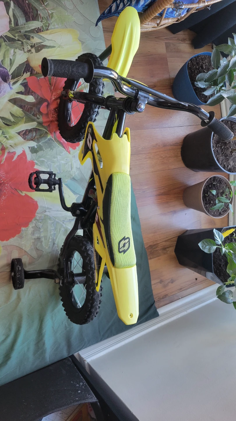 Hyper Bicycles 12" Motobike for Kids, Yellow