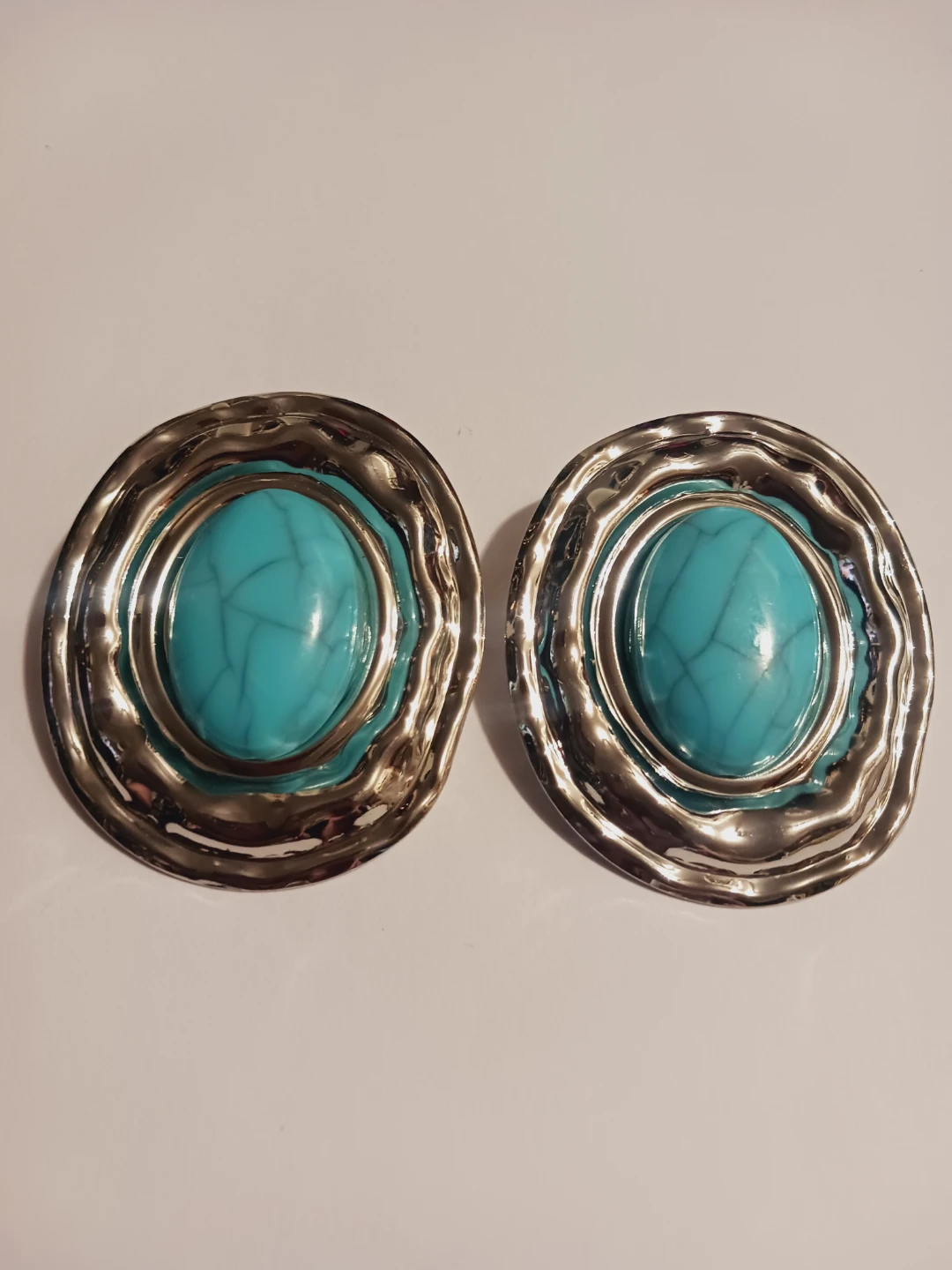 New !! Turquoise & Silver Tone Round Statement Earrings - photo 3