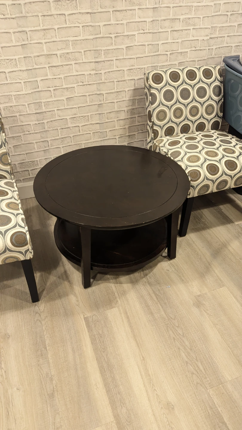 Patterned Accent Chair and Coffee Table Set
