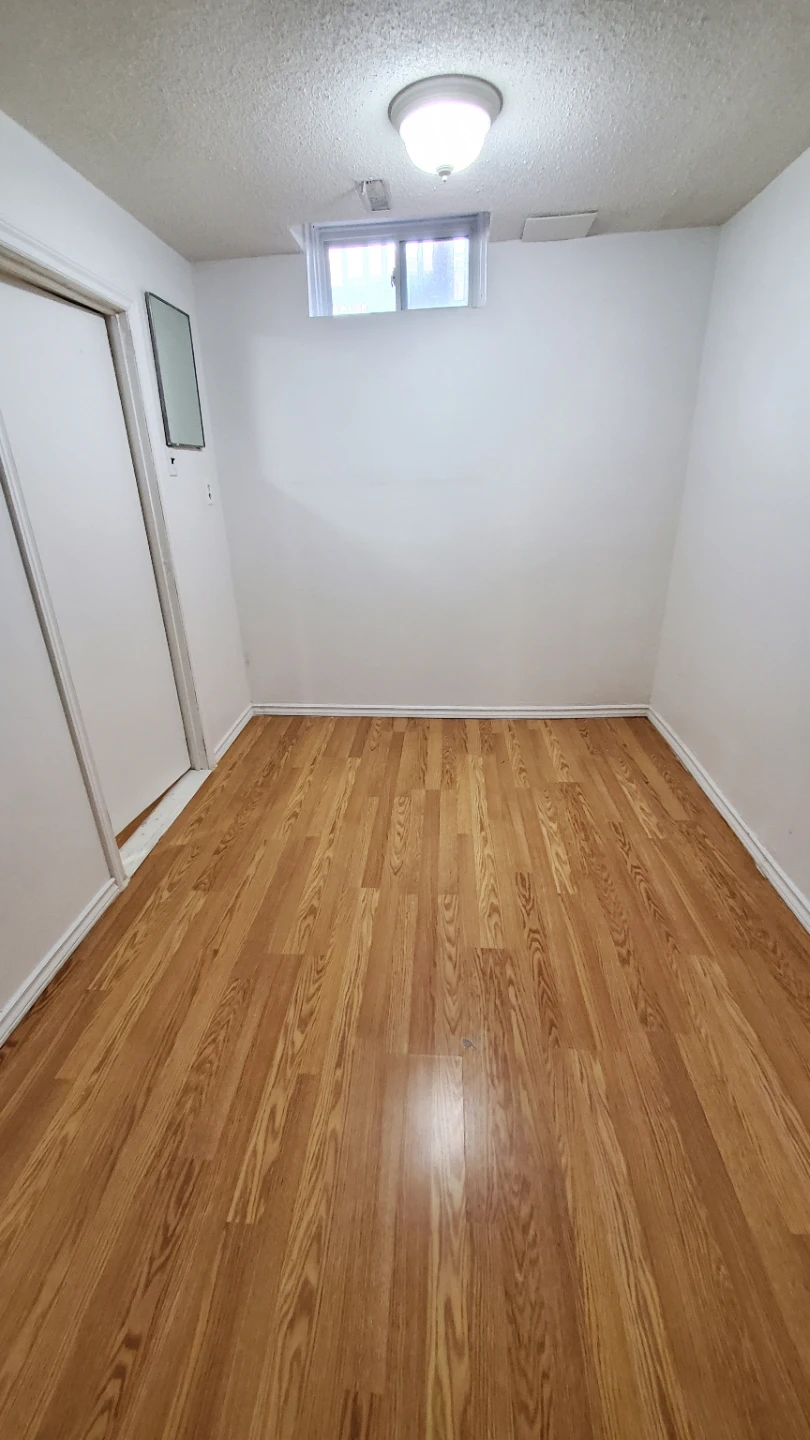 2 bedroom 1 bathroom 1 parking Basement Available From Sep 2026 - photo 4