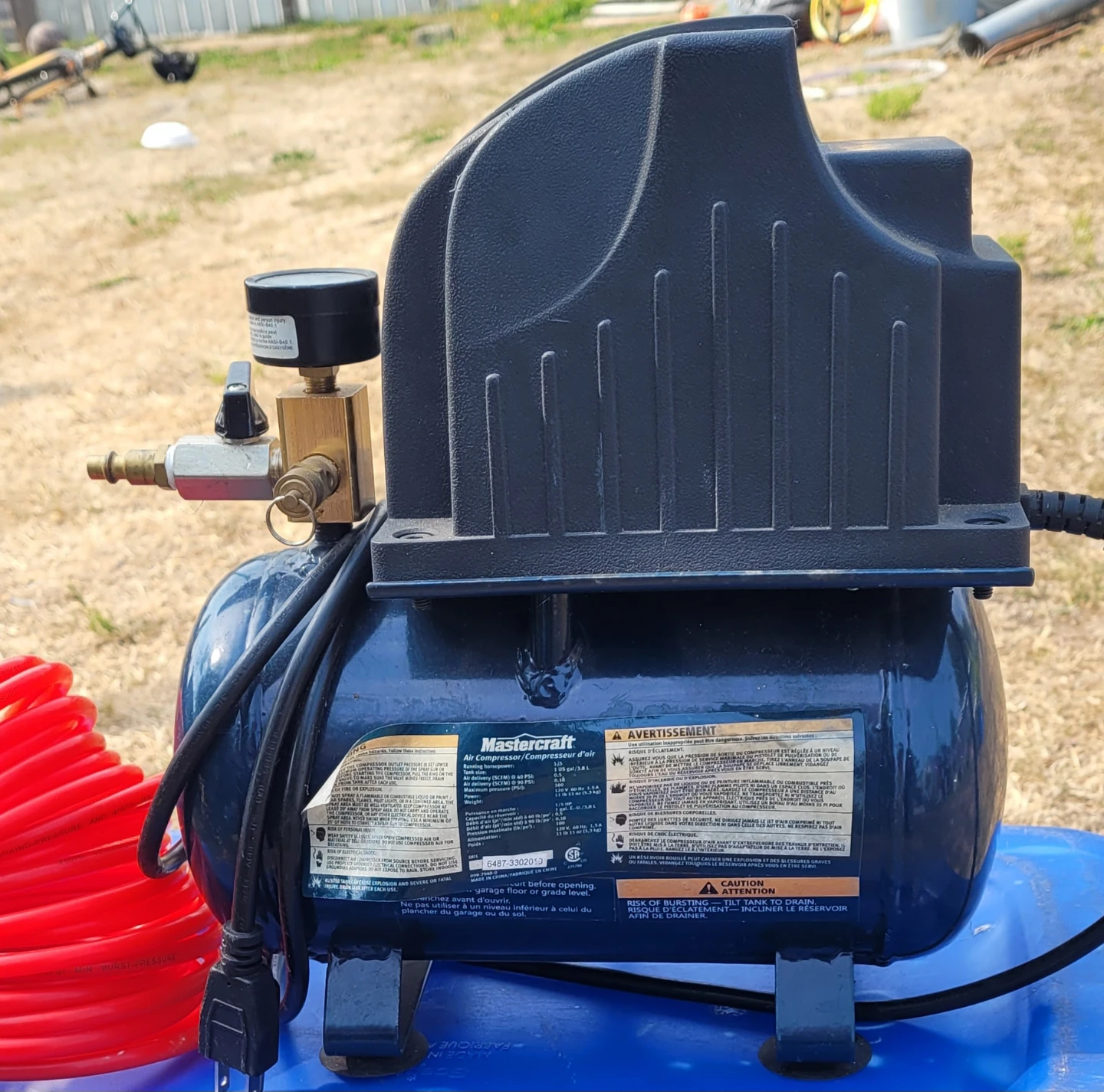 Mastercraft Air Compressor - photo 2