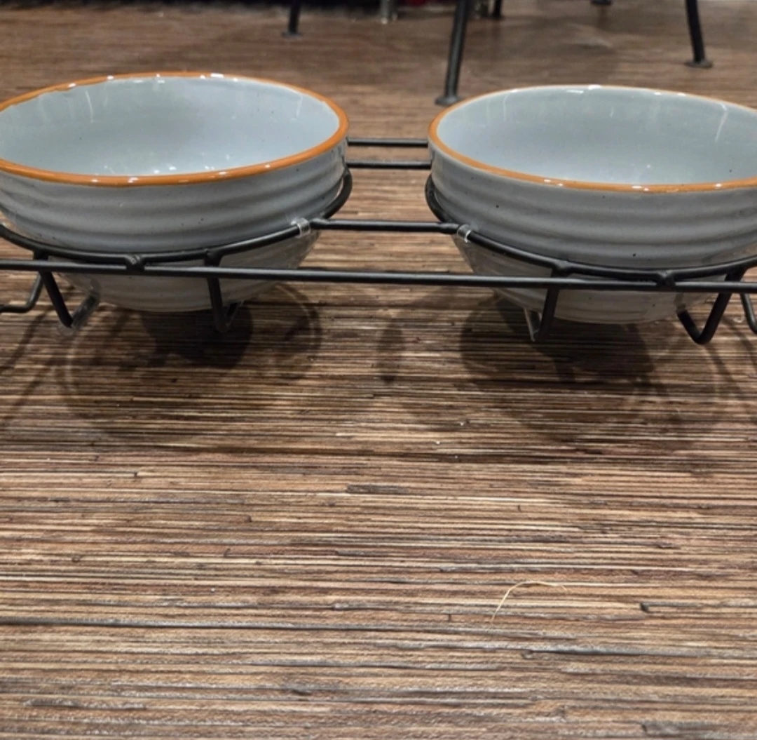 Signature Housewares Speckled Pet Bowls - photo 2