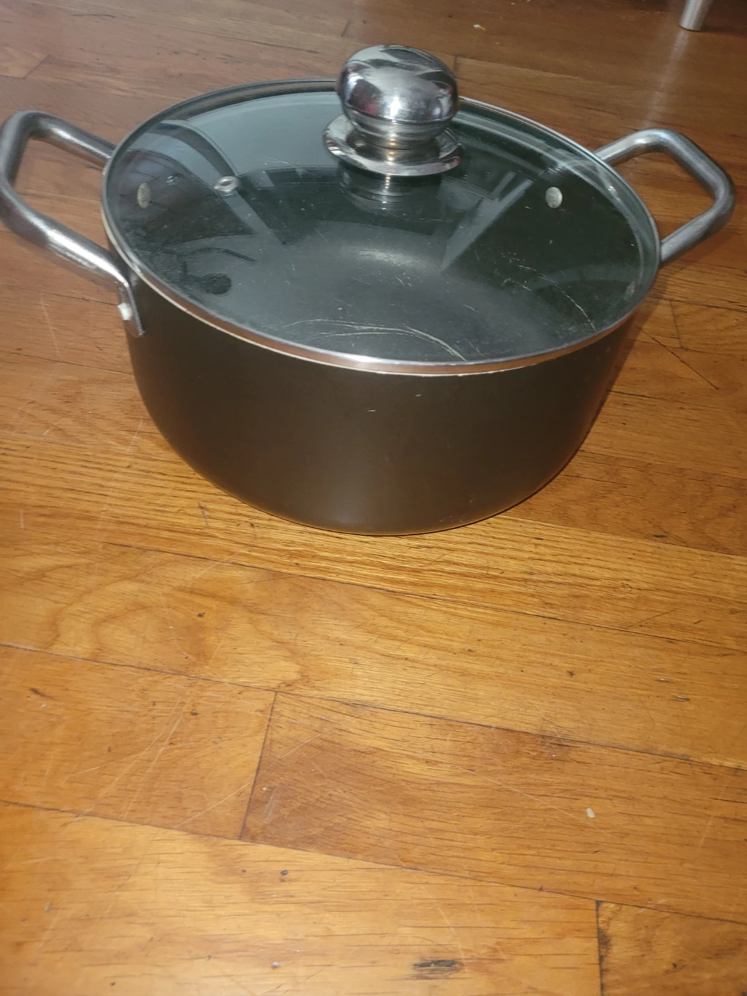 Black Pot with Glass Lid - photo 2