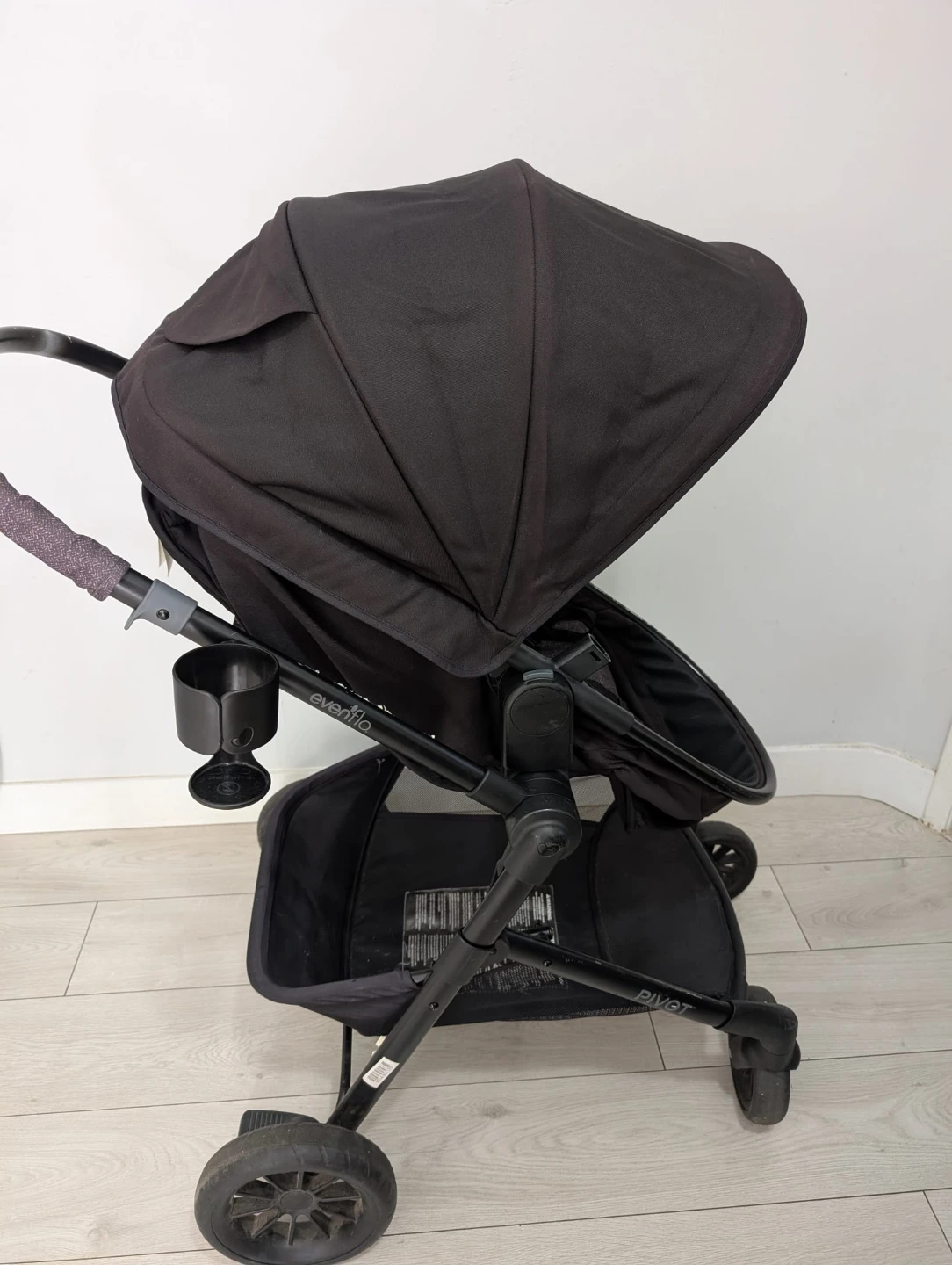 Evenflo Pivot Travel System Stroller and Car Seat - photo 4