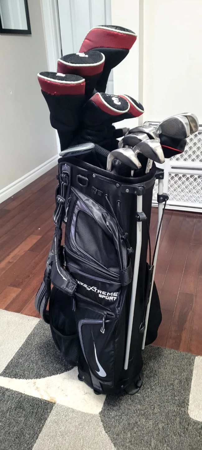 Complete Golf Club Set with Nike Bag and TaylorMade Putter