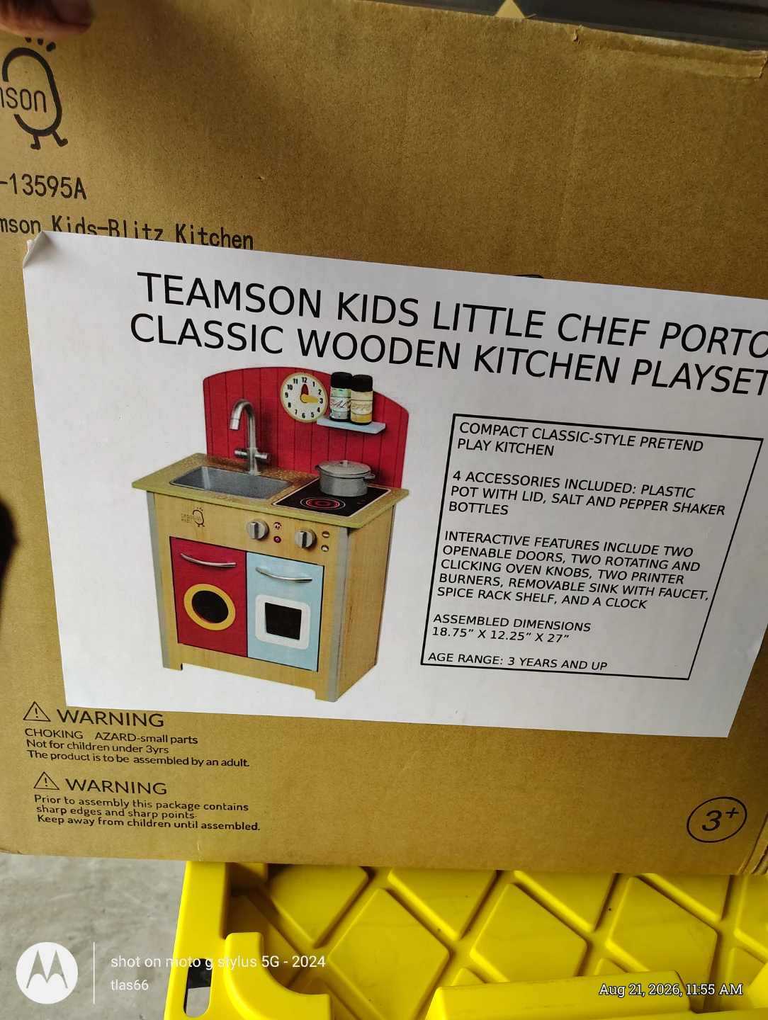 Teamson Kids Little Chef Classic Wooden Kitchen Playset