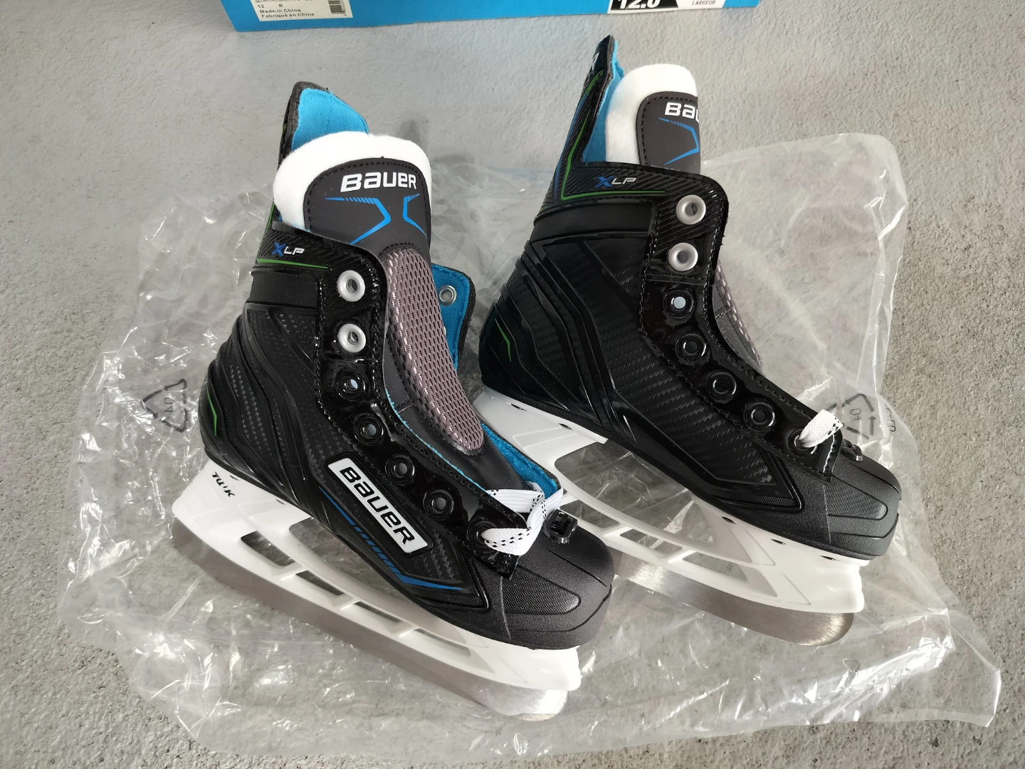 Bauer XLP Youth Hockey Skates Size 12.0 R - photo 3