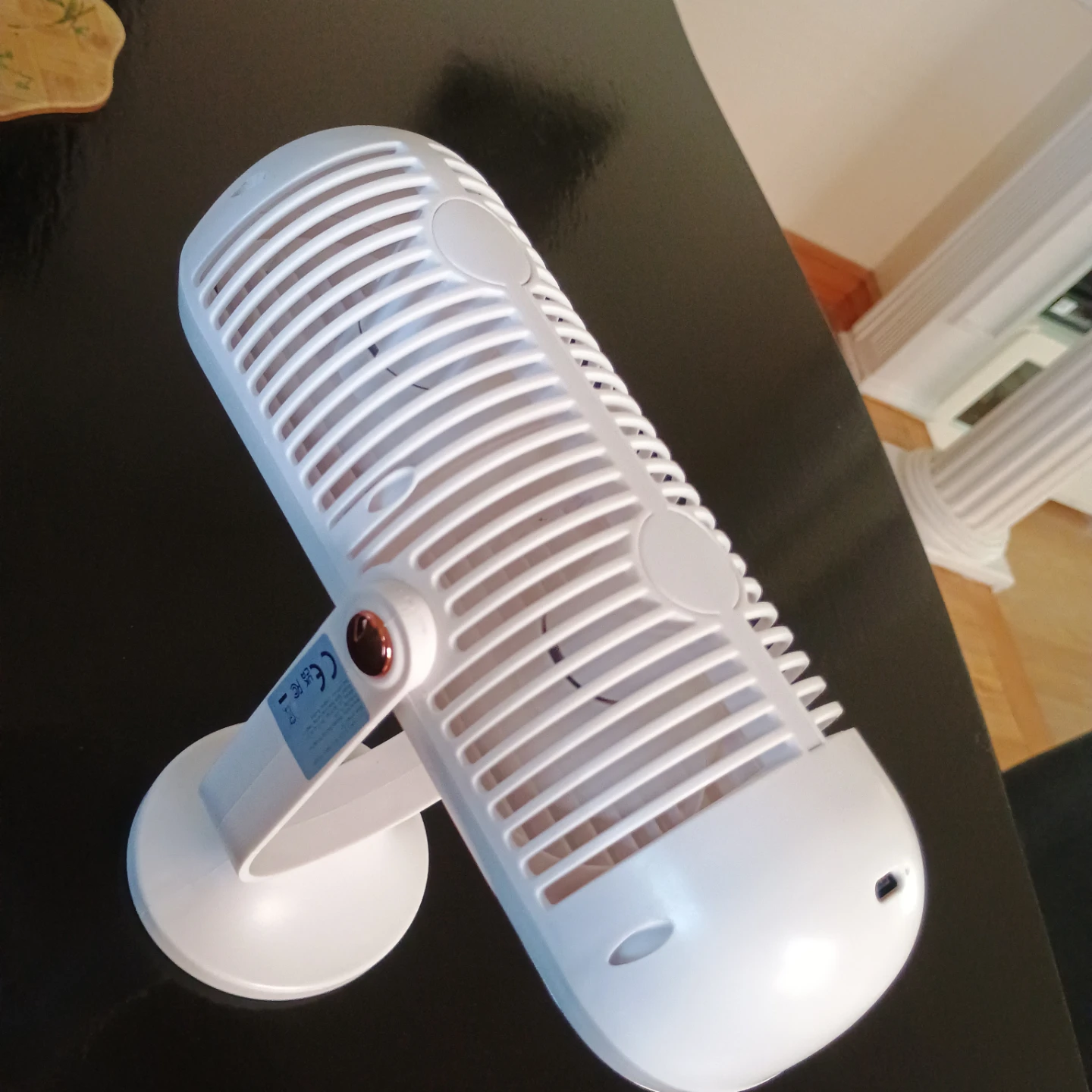 White and Rose Gold Portable Desk Fan - photo 3
