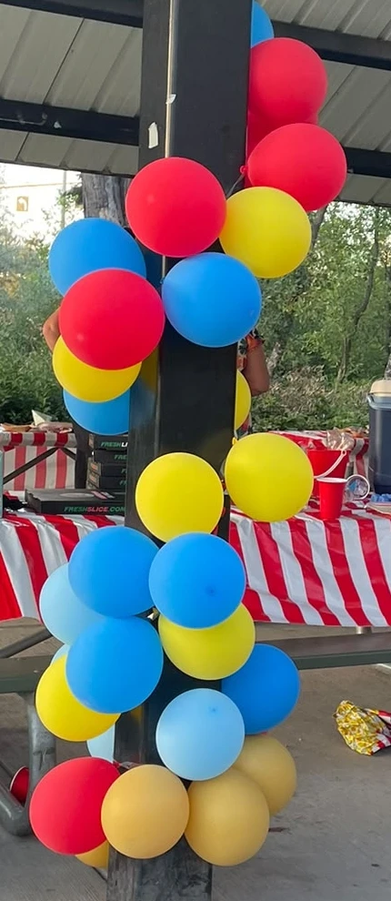 Free balloons