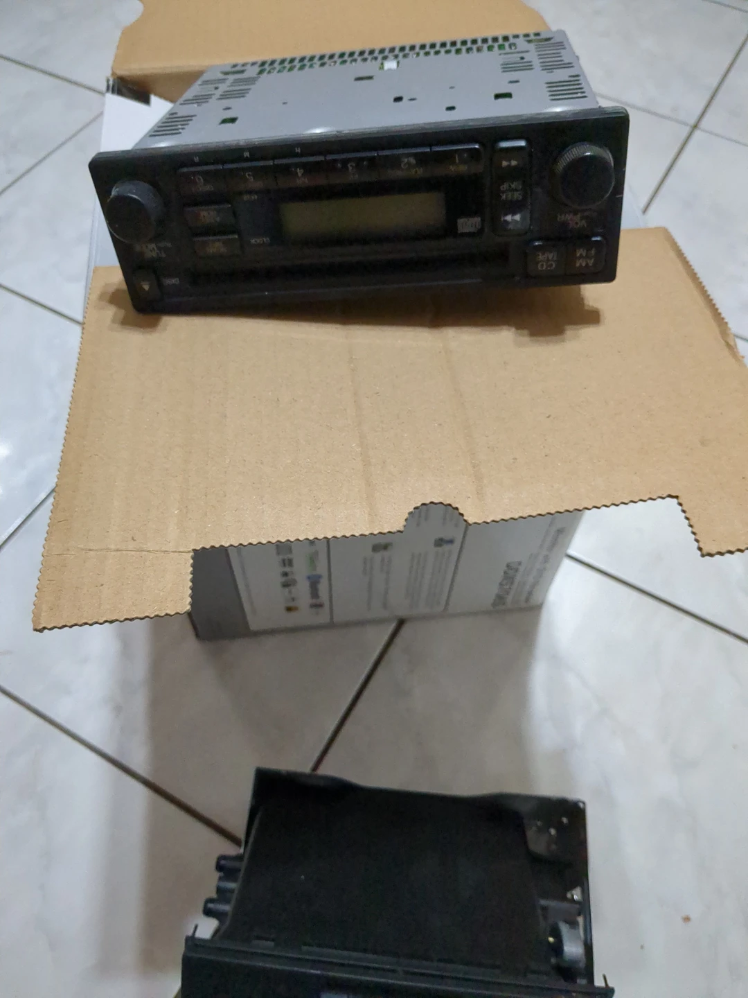 Car Radio & CD Player/Stereo