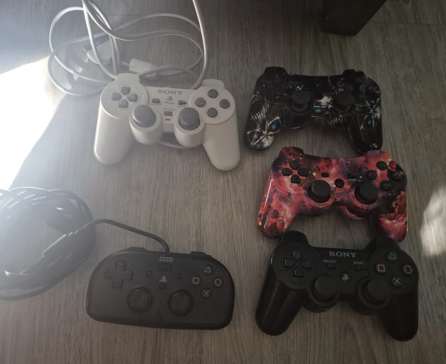 Sony PlayStation Controllers & Hori Controller