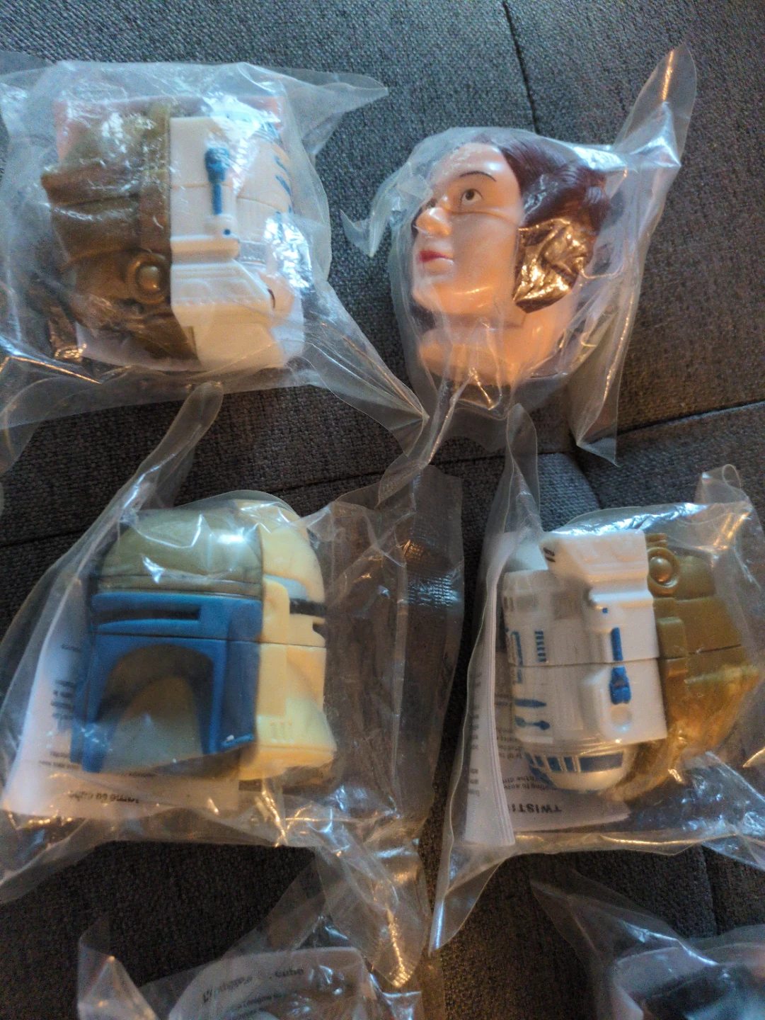 Rare Star Wars character heads lot - photo 3