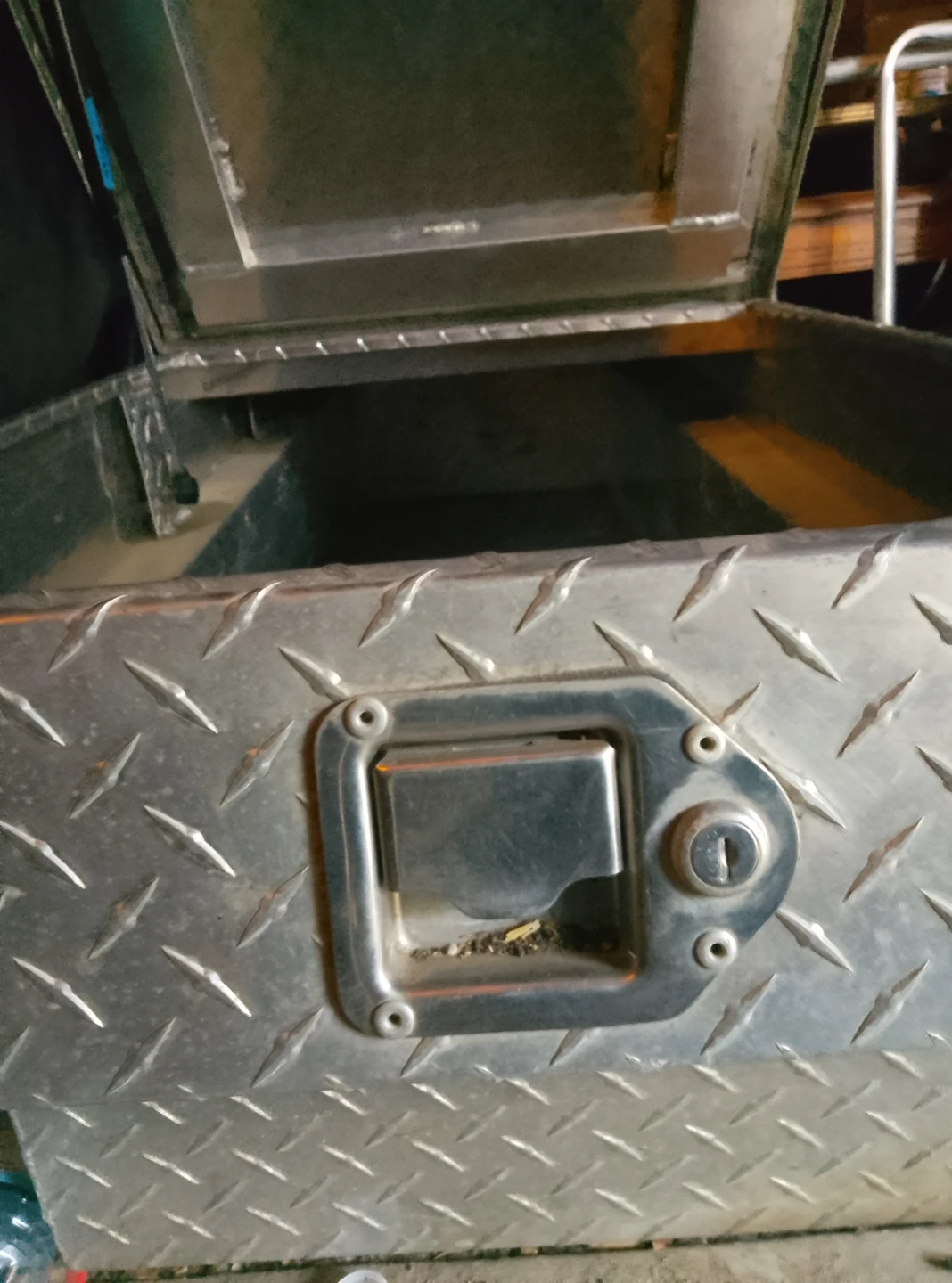 Aluminum Diamond Plate Truck Tool Box