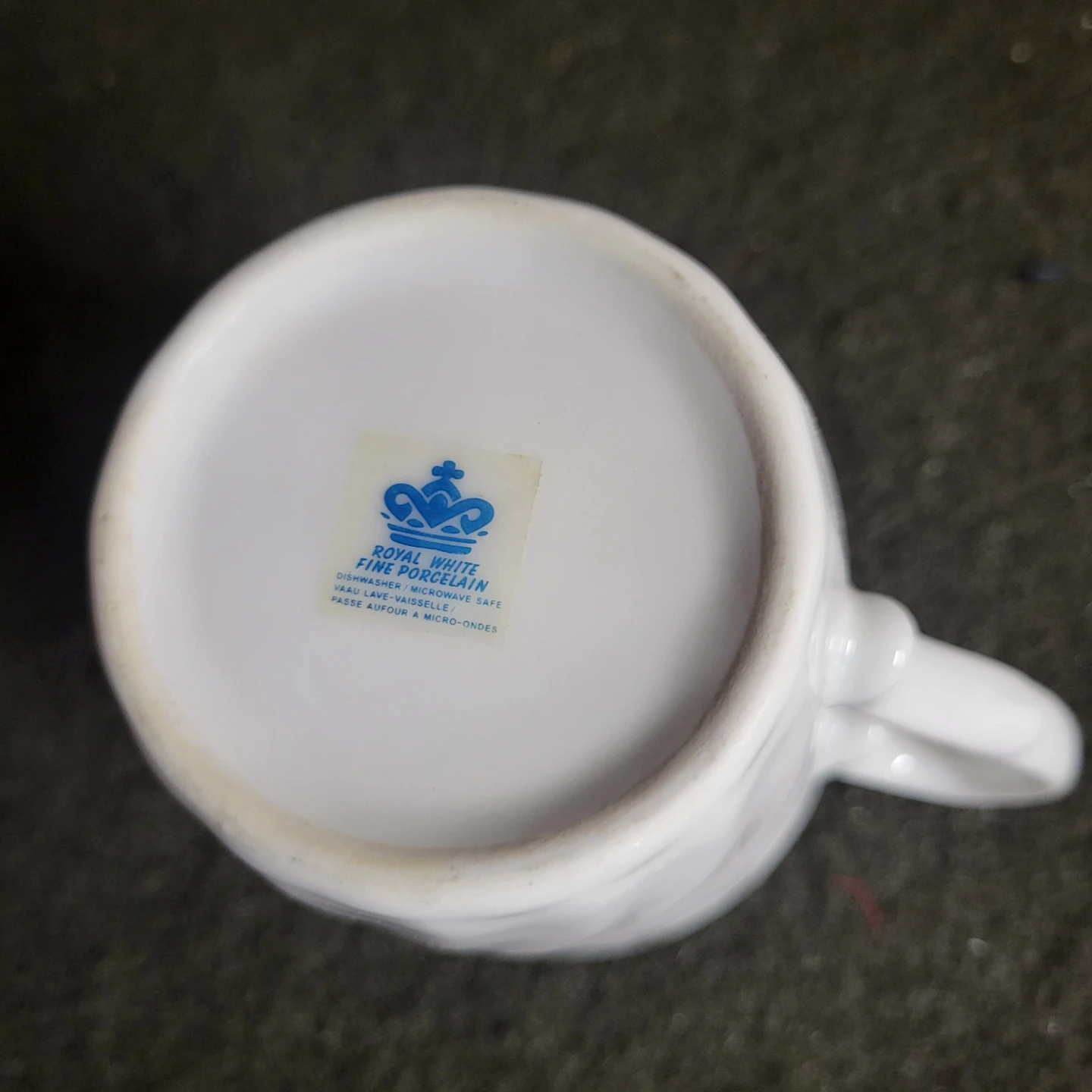 Royal White Fine Porcelain Mug - photo 2
