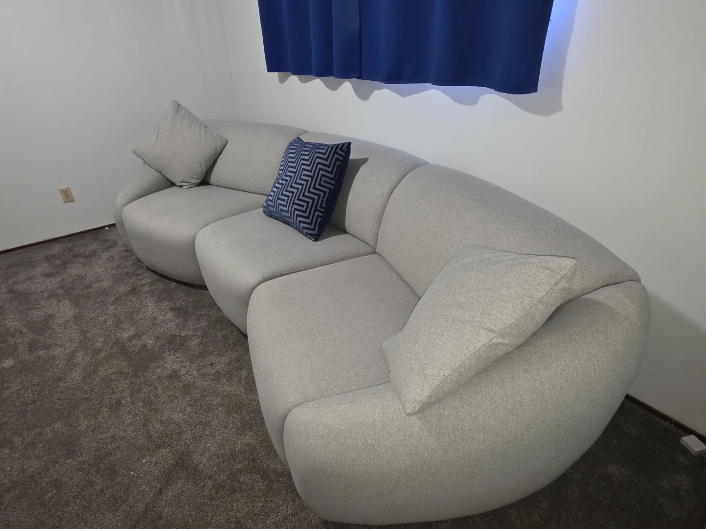 Modern Curved Sofa - photo 2