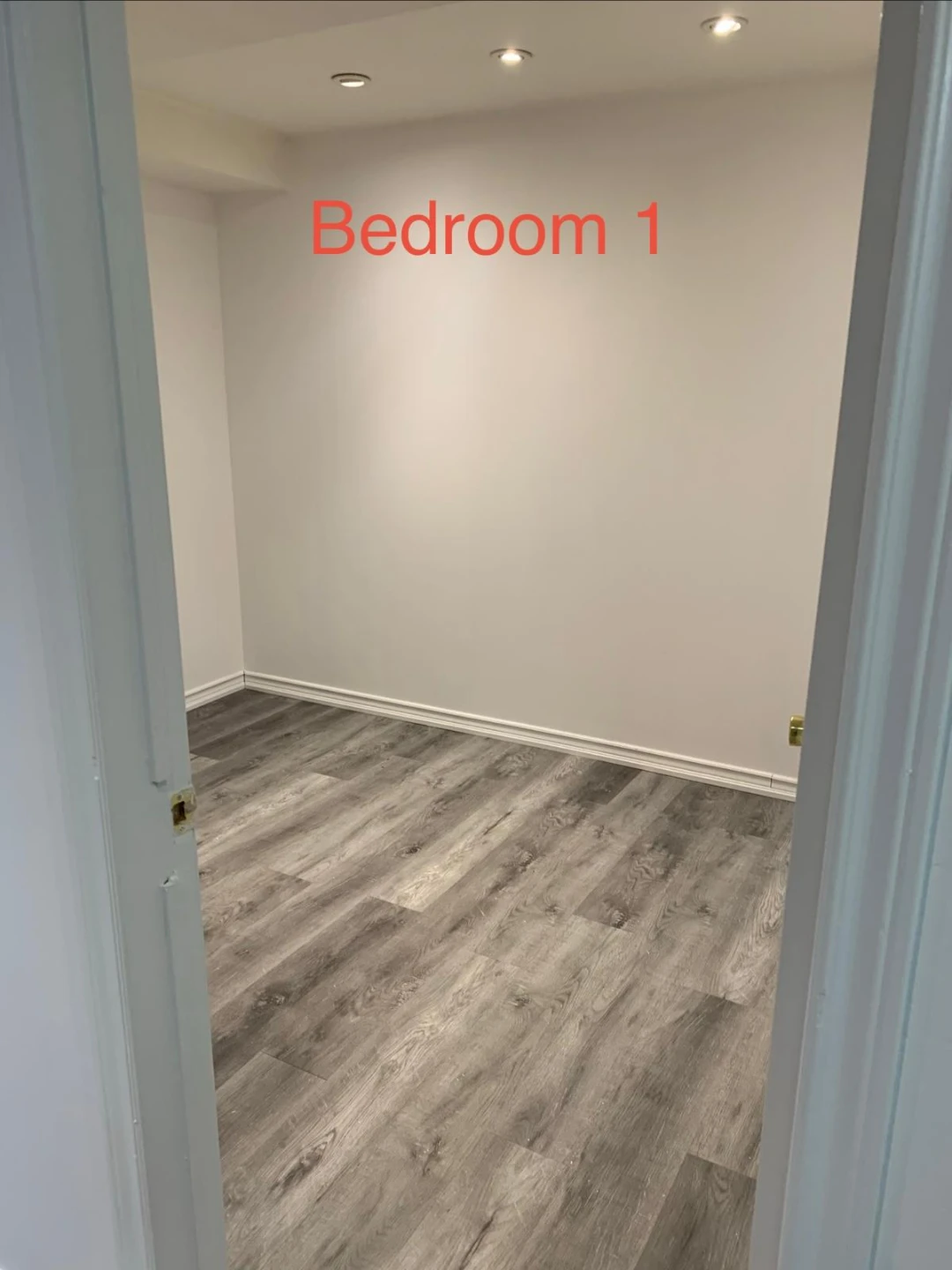 Basement for rent - photo 3