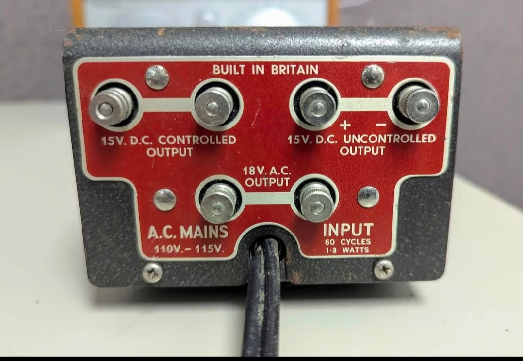 Tri-ang P.5.C. Power Controller for Model Trains - photo 2