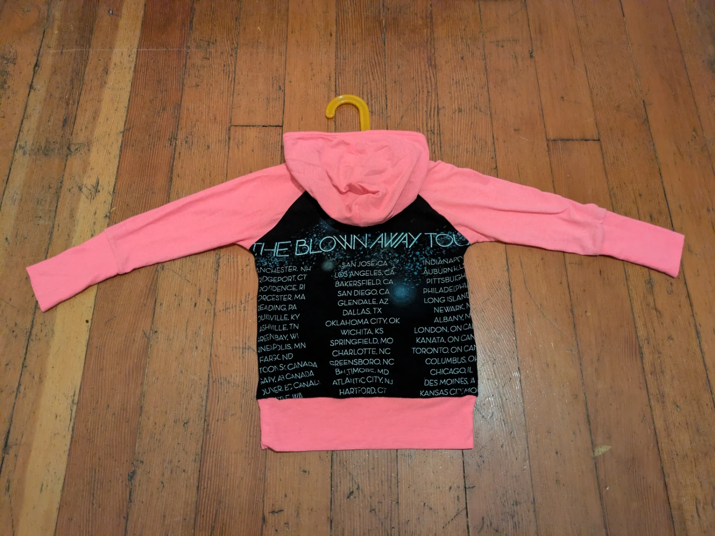 Grow With Me Carrie Underwood Sweater - photo 2