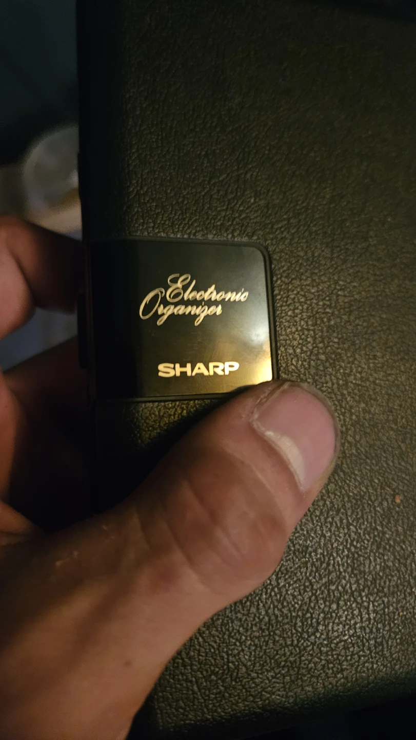 Sharp Electronic Organizer - photo 2
