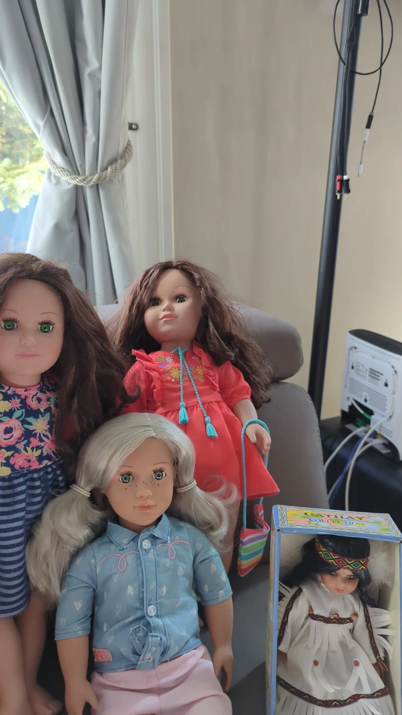 Collection of 5 Dolls 14$ each - photo 5