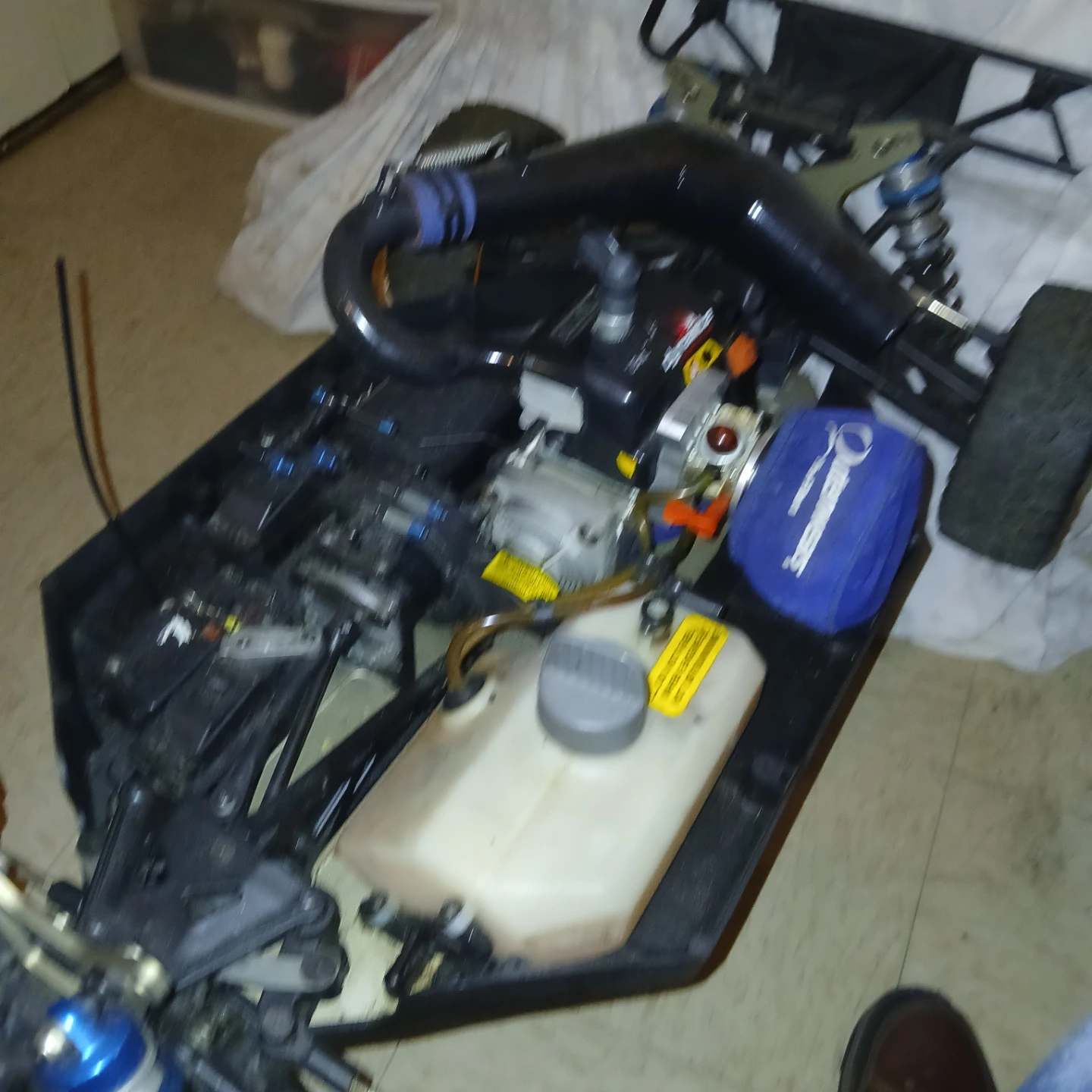 Horizon Hobby Losi 2.9cc RC gas teuck - photo 4