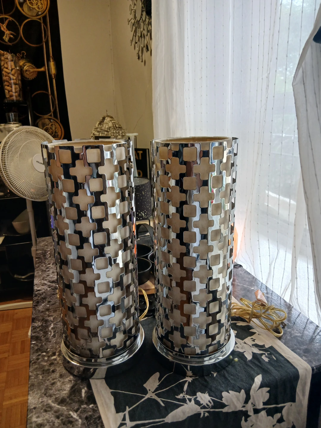 Pair of cylinder table lamps