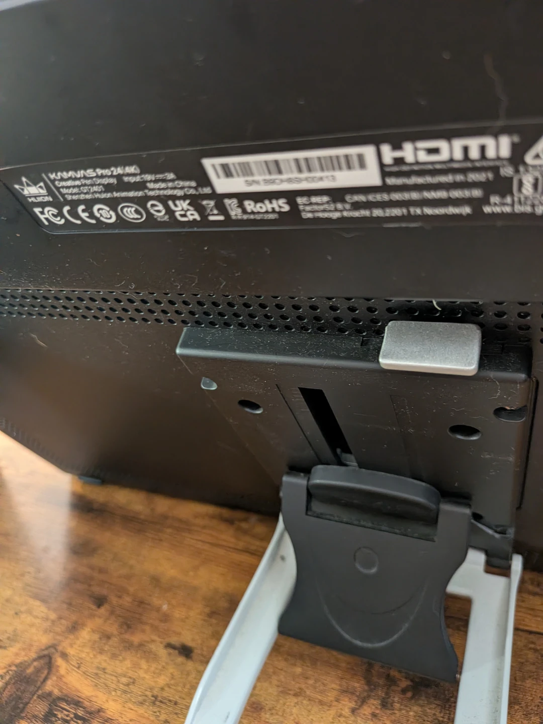 Huion Kamvas pro 24 4k graphic drawing display - photo 3